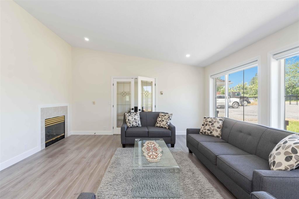 Photo 34 of 2615 Lock Street, Abbotsford BC