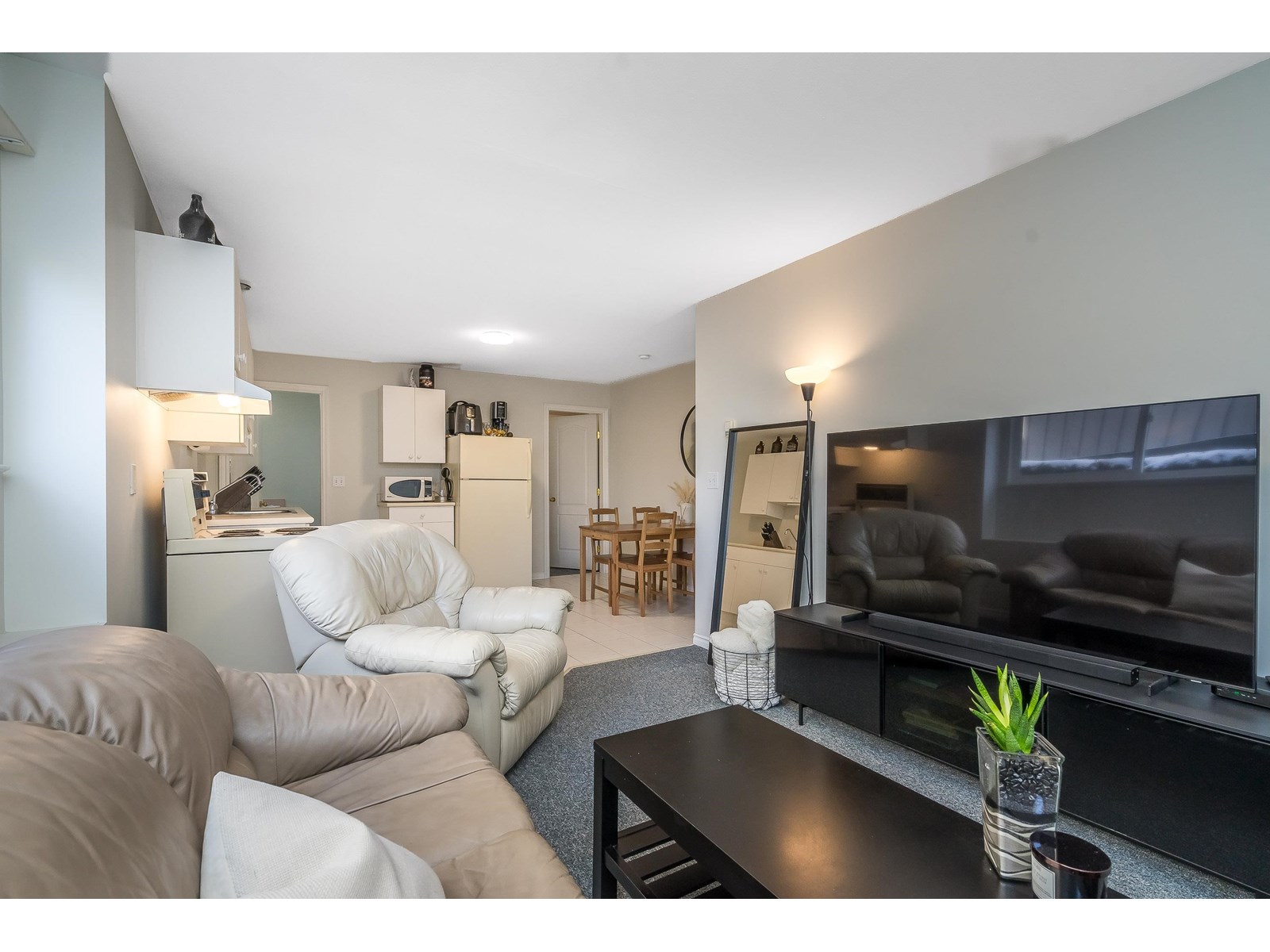 Photo 39 of 17111 104 A Avenue, Surrey BC
