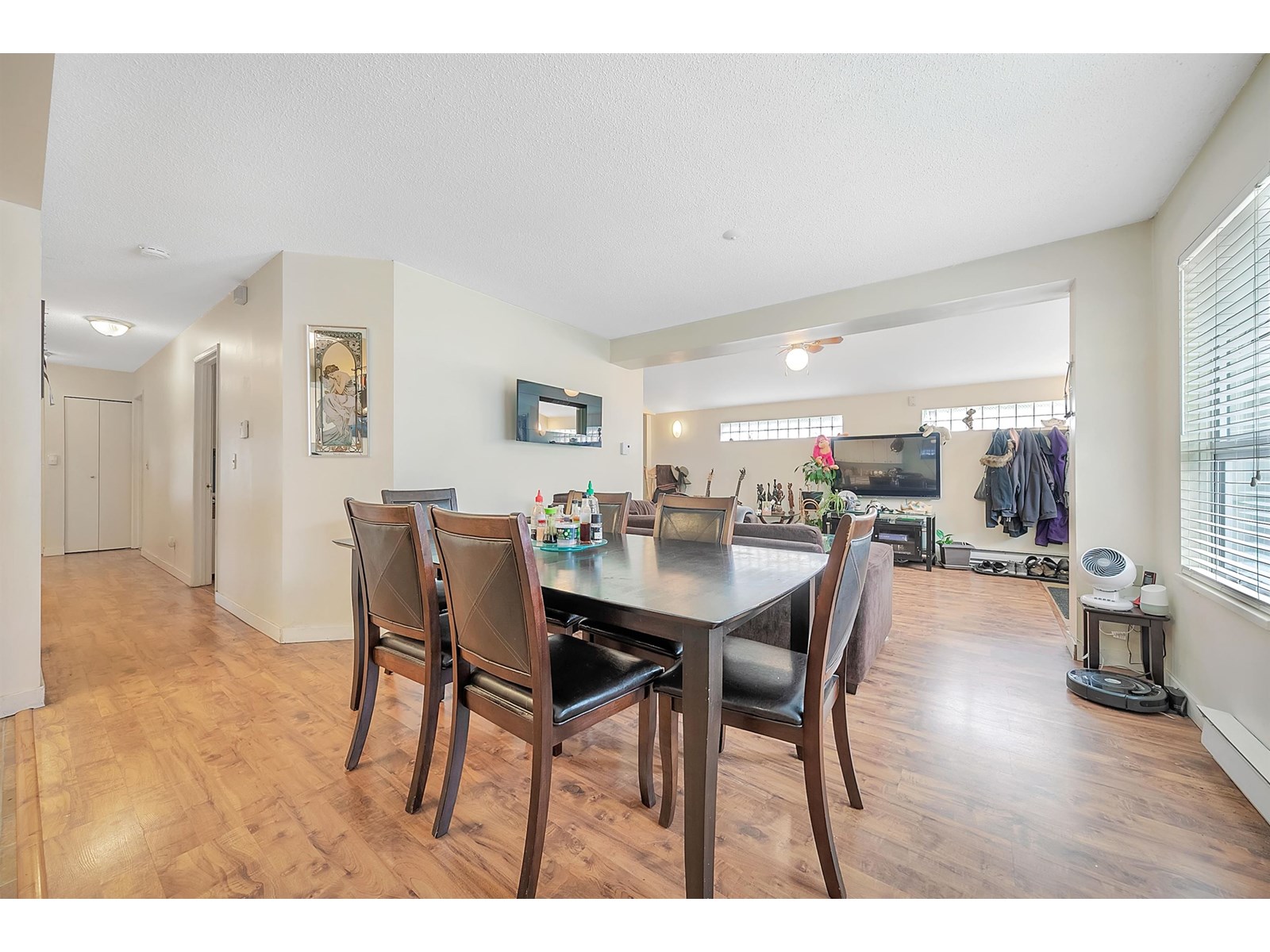 Photo 9 of 11253 Glenbrook Place, Delta BC