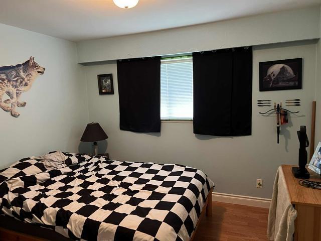 Photo 11 of 14588 110 A Avenue, Surrey BC