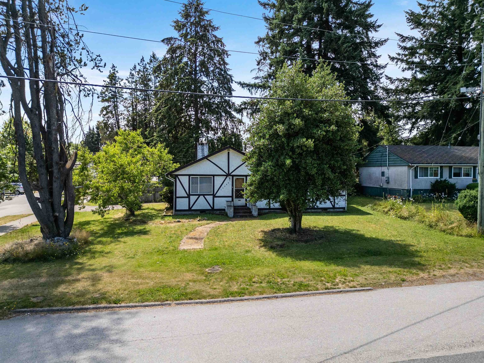 Photo 1 of 14588 110 A Avenue, Surrey BC