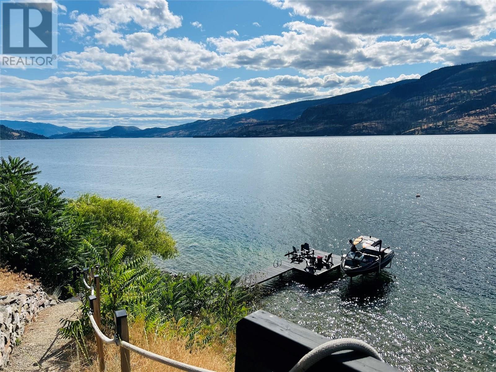  1876 Dewdney Road, Kelowna