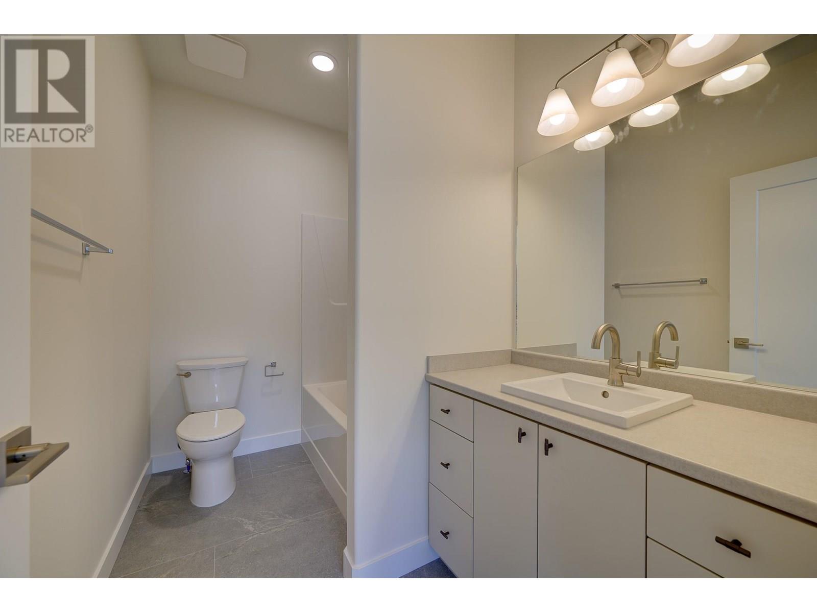 3224 BANK Road, Kamloops