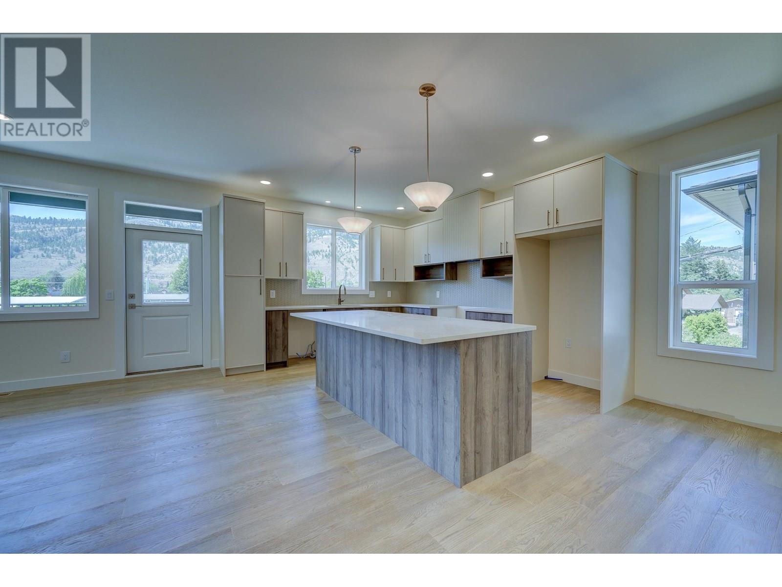 3224 BANK Road, Kamloops