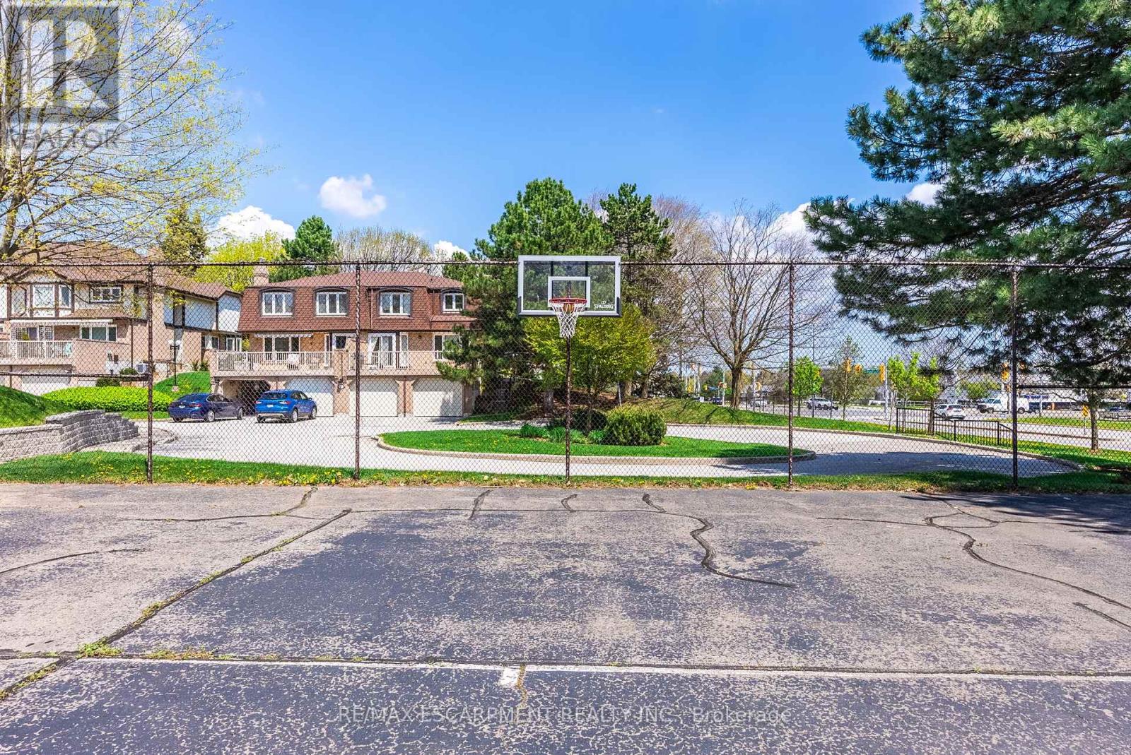 Photo 38 of 6 1508 Upper Middle Road, Burlington ON