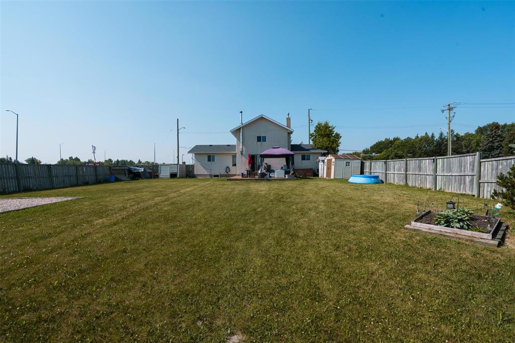 Photo 31 of 855 Knowles Avenue, Winnipeg MB