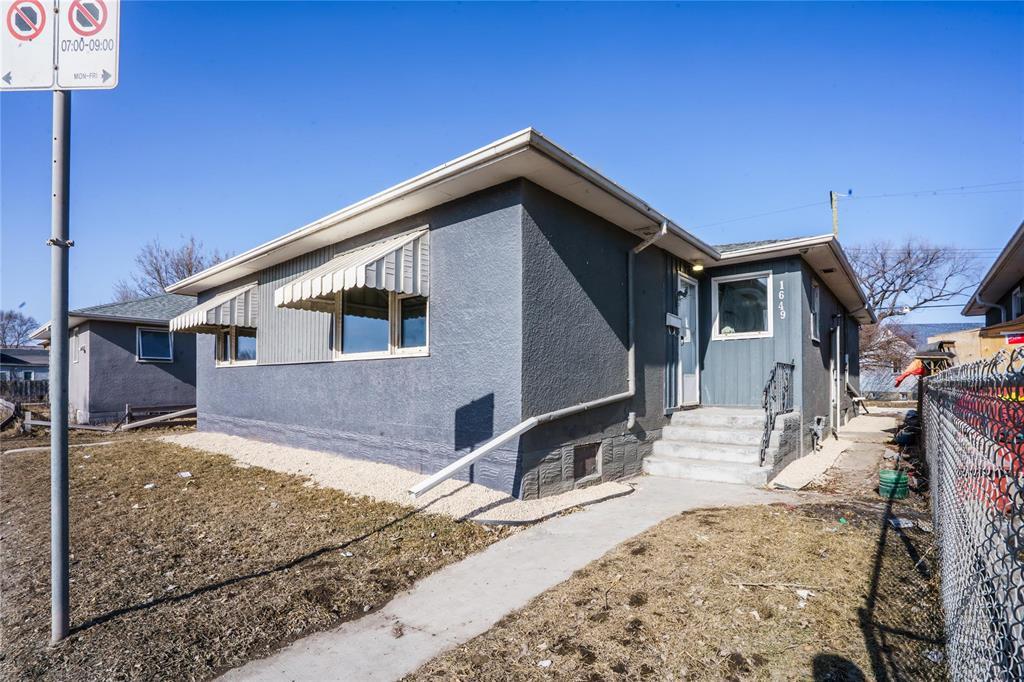 Photo 1 of 1649 Notre Dame Avenue, Winnipeg MB