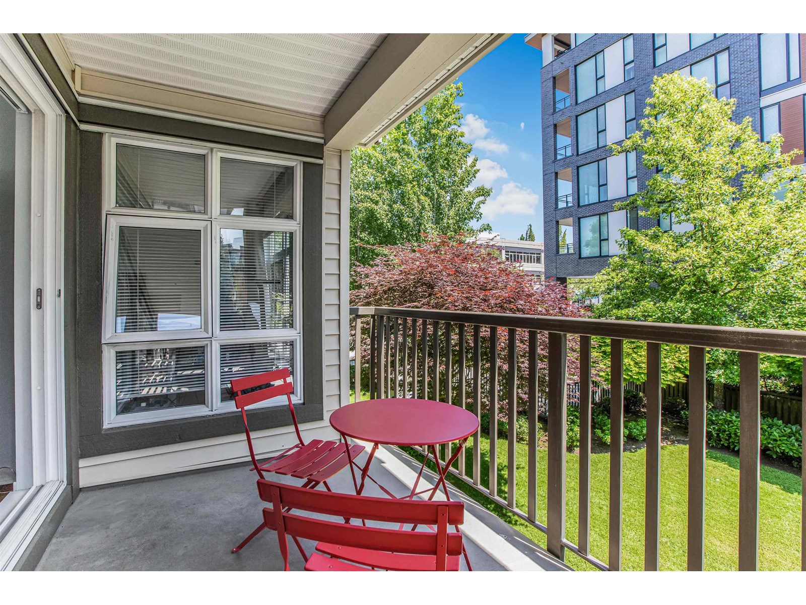 Photo 19 of 214 15168 19 Avenue, Surrey BC