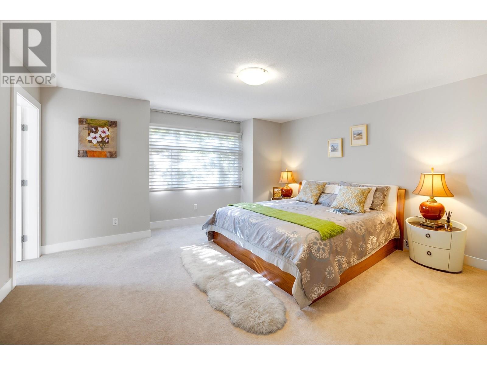 Photo 12 of 883 W 59th Avenue, Vancouver BC