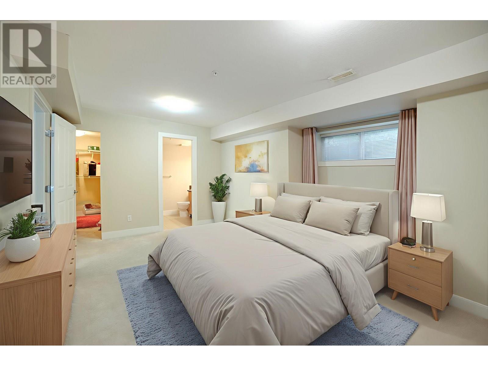 Photo 16 of 883 W 59th Avenue, Vancouver BC
