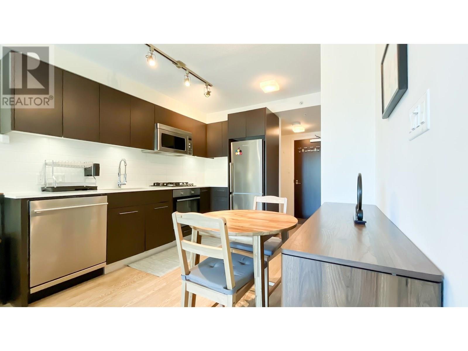 Photo 10 of 502 7733 Firbridge Way, Richmond BC