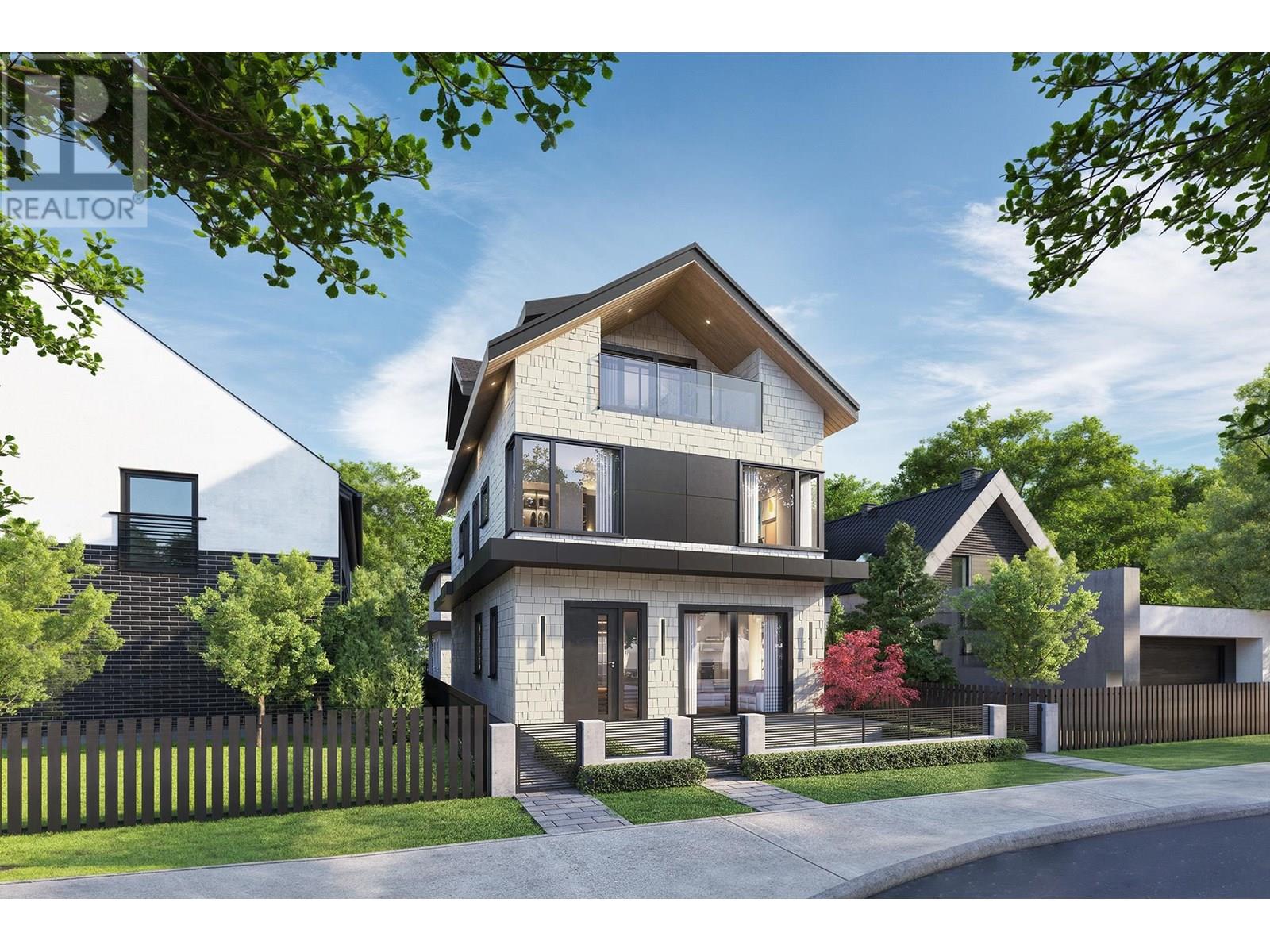 Photo 1 of 2 2607 Dundas Street, Vancouver BC