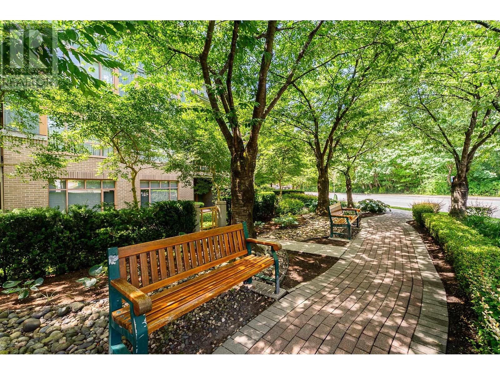 219 285 NEWPORT DRIVE, Port Moody