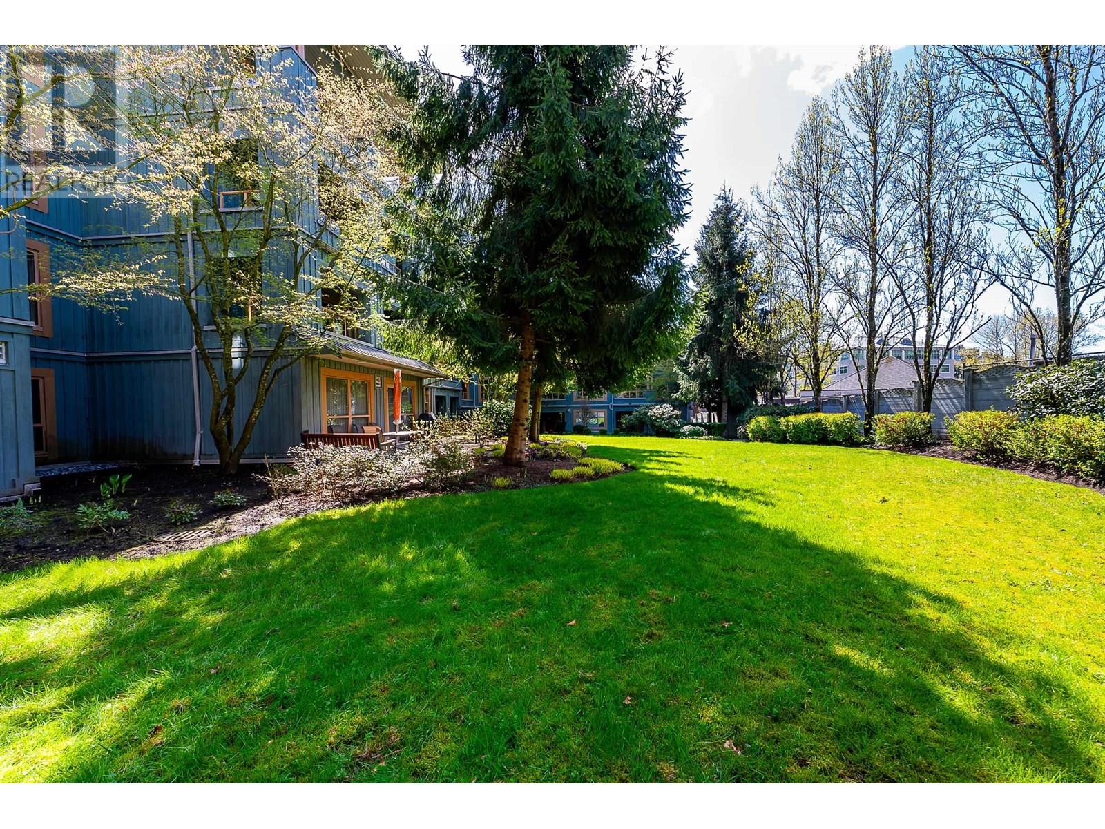 219 285 NEWPORT DRIVE, Port Moody