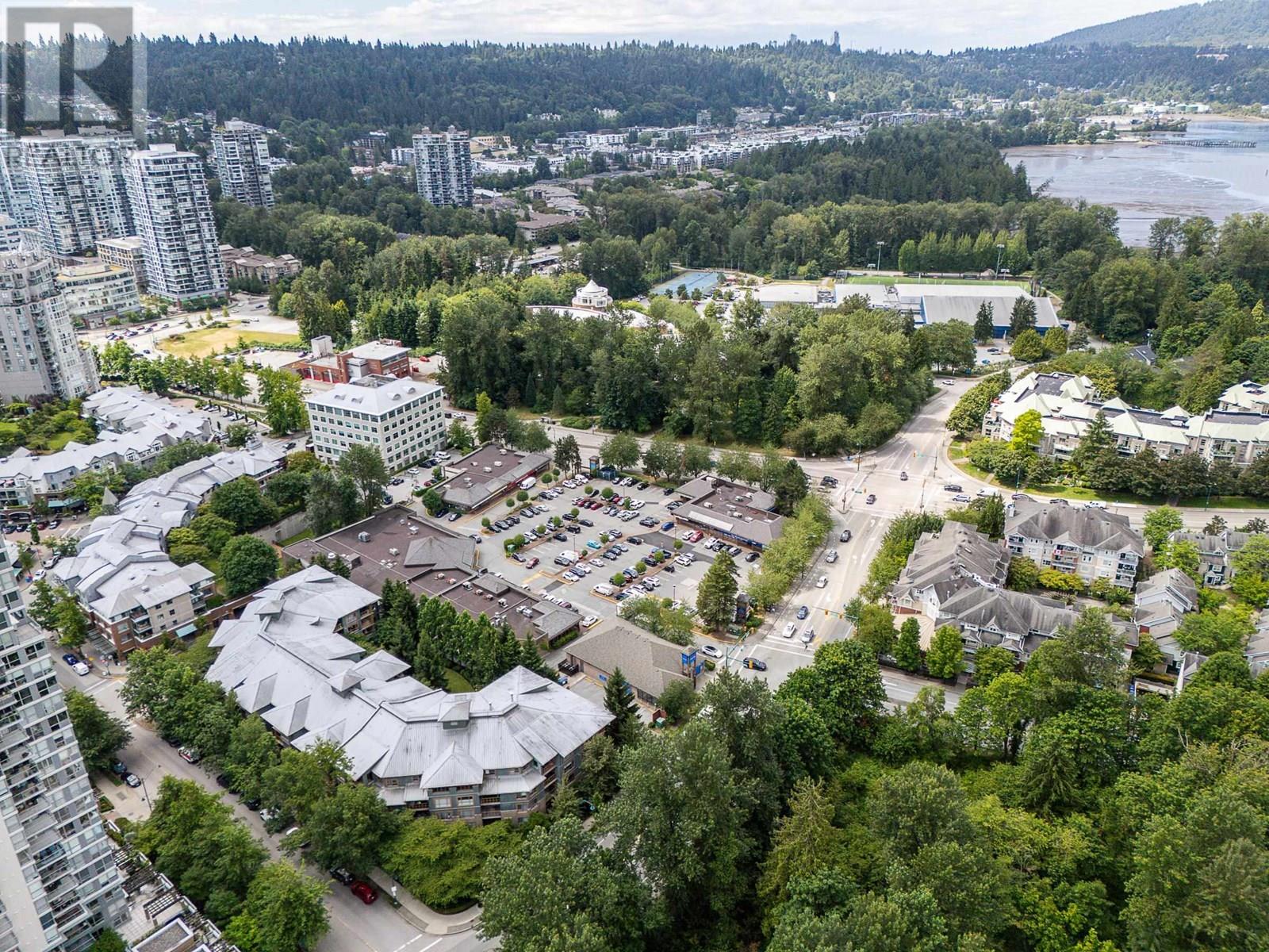 219 285 NEWPORT DRIVE, Port Moody