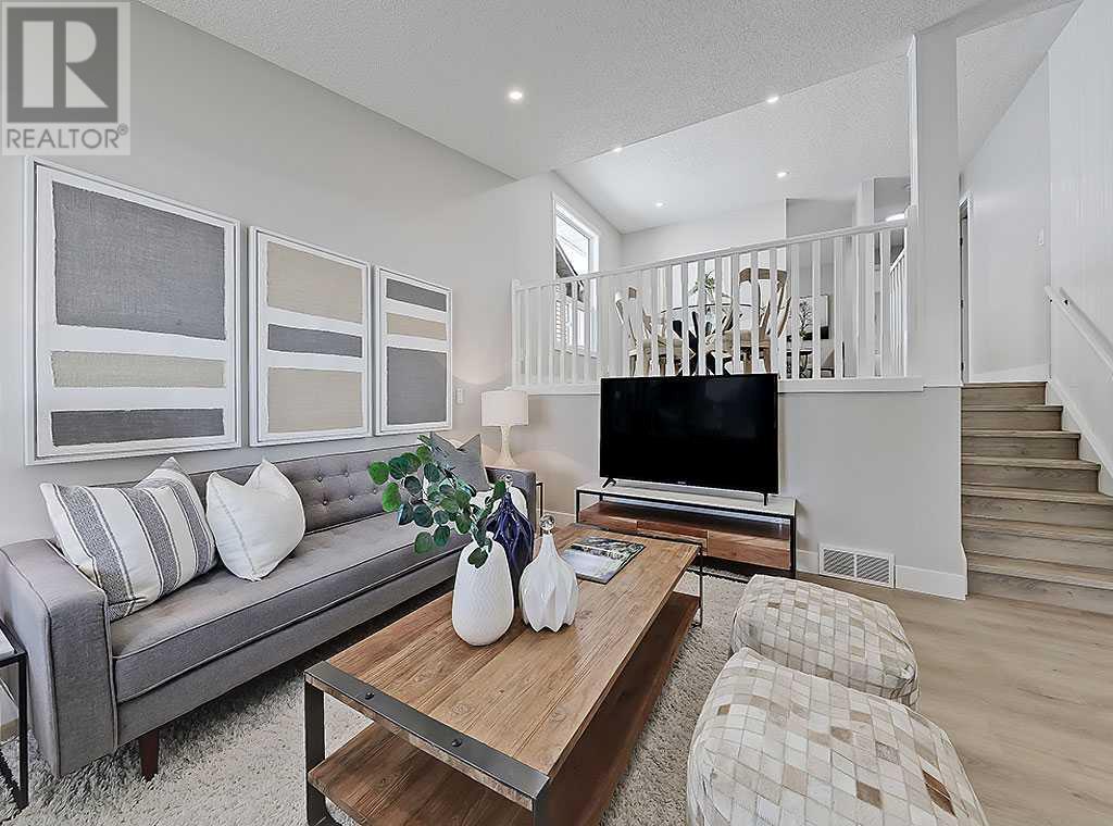 Single Family House 3 Level for Sale in  Bedfield Close NE Beddington Heights Calgary 