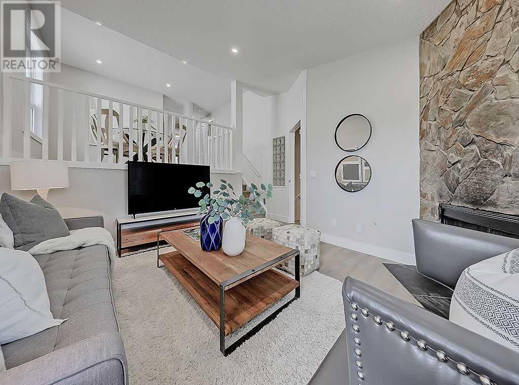 Single Family House 3 Level for Sale in  Bedfield Close NE Beddington Heights Calgary 