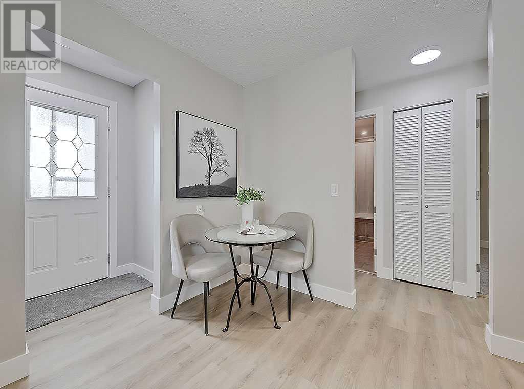 Single Family House 3 Level for Sale in  Bedfield Close NE Beddington Heights Calgary 