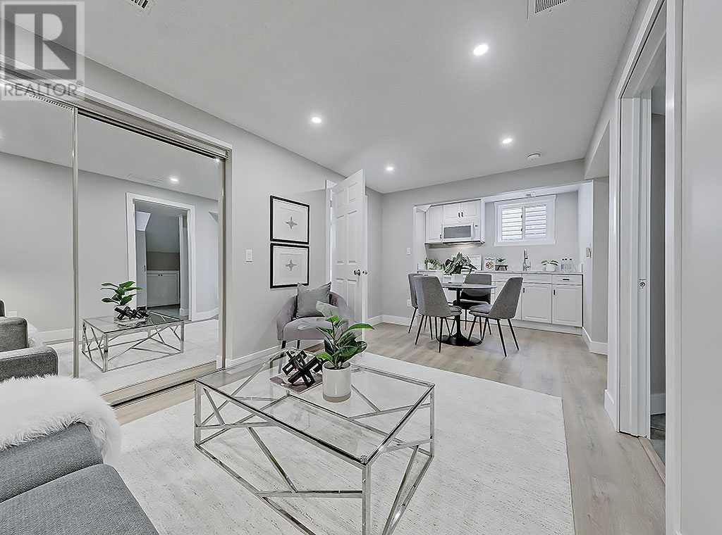Single Family House 3 Level for Sale in  Bedfield Close NE Beddington Heights Calgary 