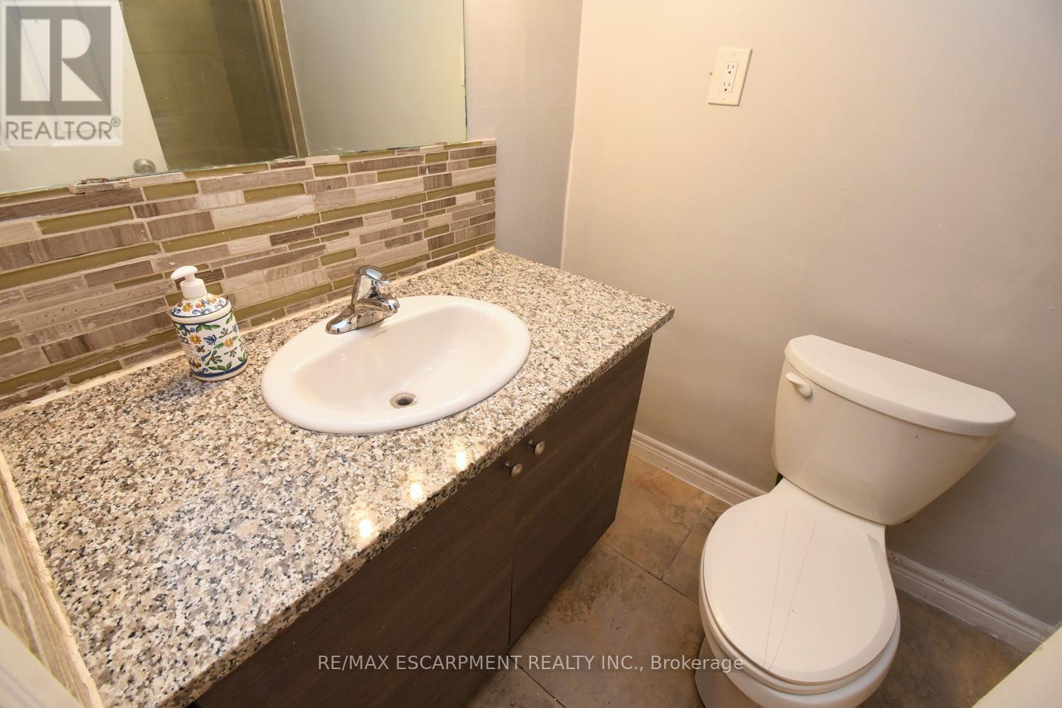 Photo 44 of 687 Upper James Street, Hamilton ON