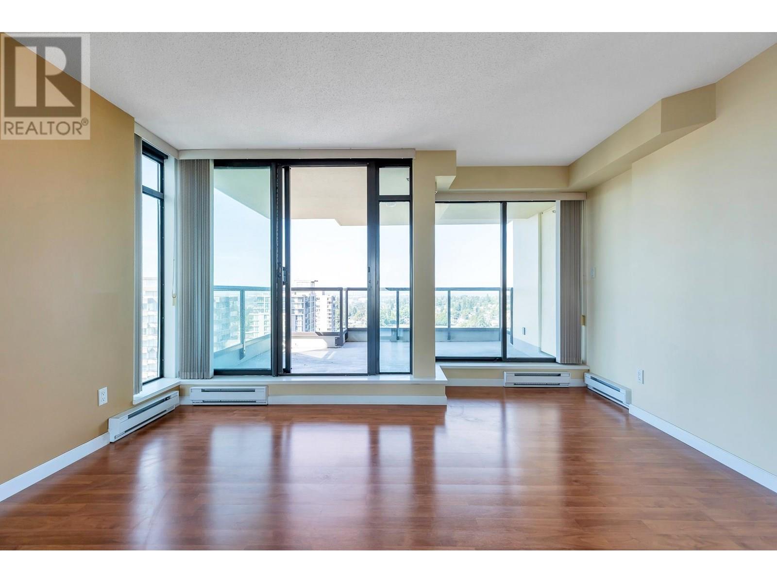 Photo 3 of 1903 615 Hamilton Street, New Westminster BC