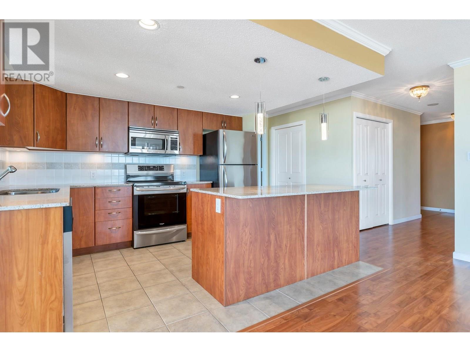 Photo 19 of 1903 615 Hamilton Street, New Westminster BC