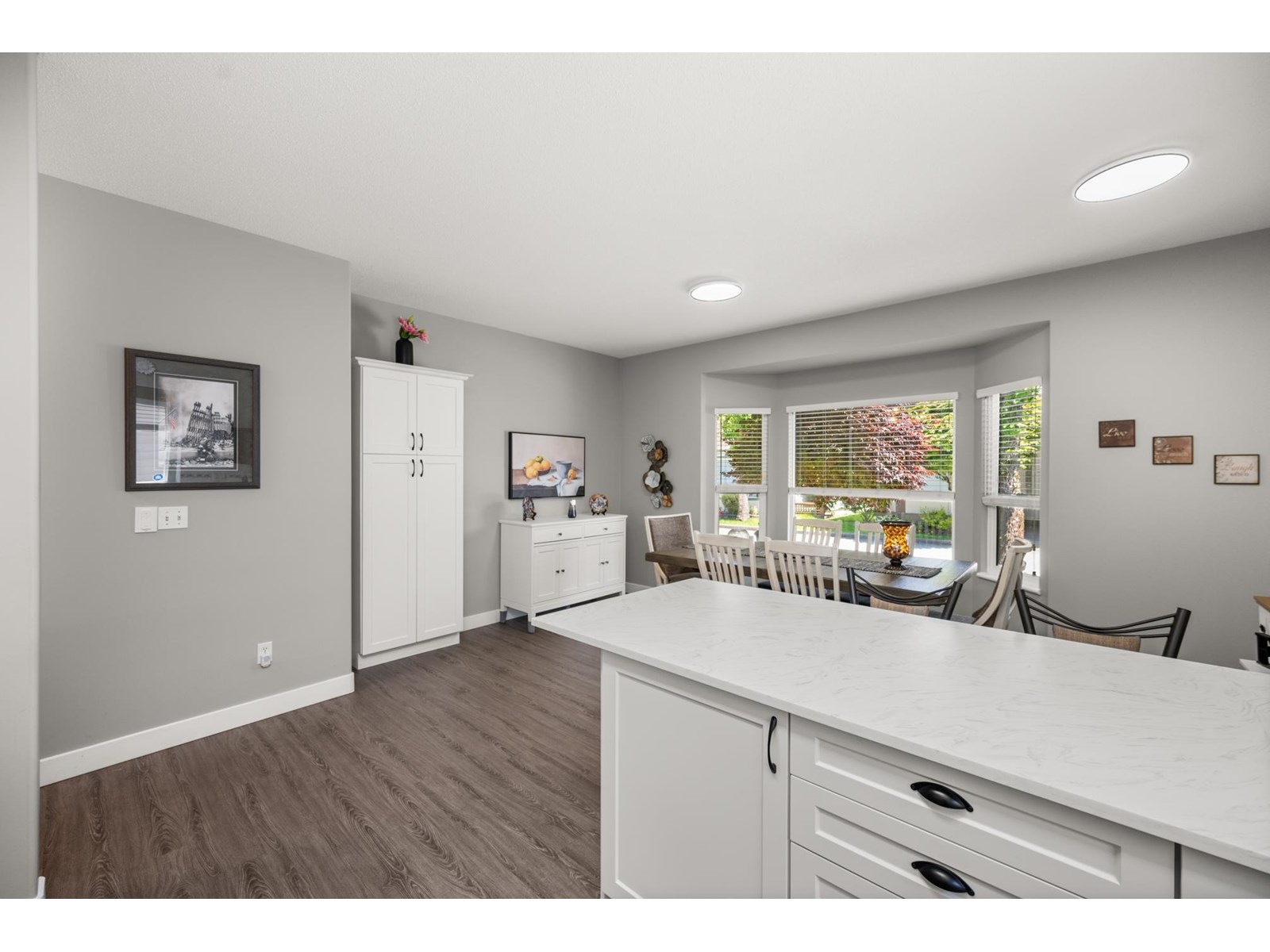 Photo 9 of 8 18939 65 Avenue, Surrey BC