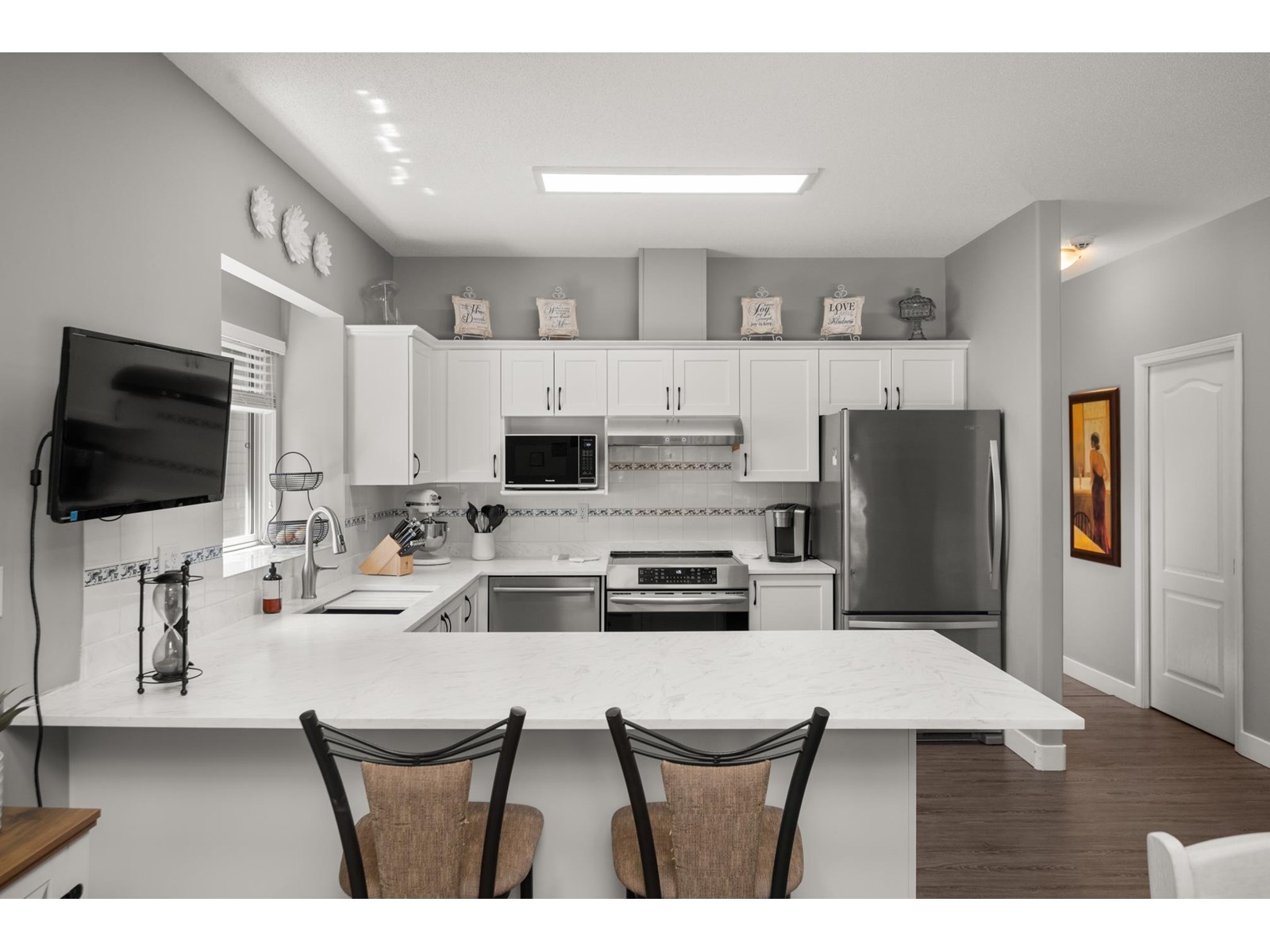 Photo 11 of 8 18939 65 Avenue, Surrey BC