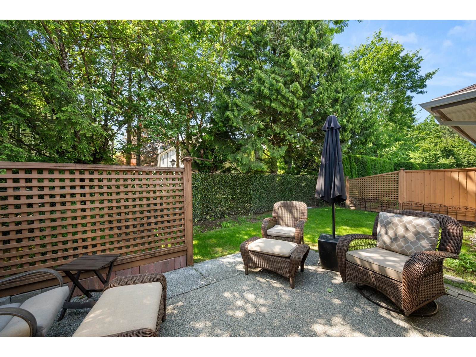 Photo 37 of 8 18939 65 Avenue, Surrey BC