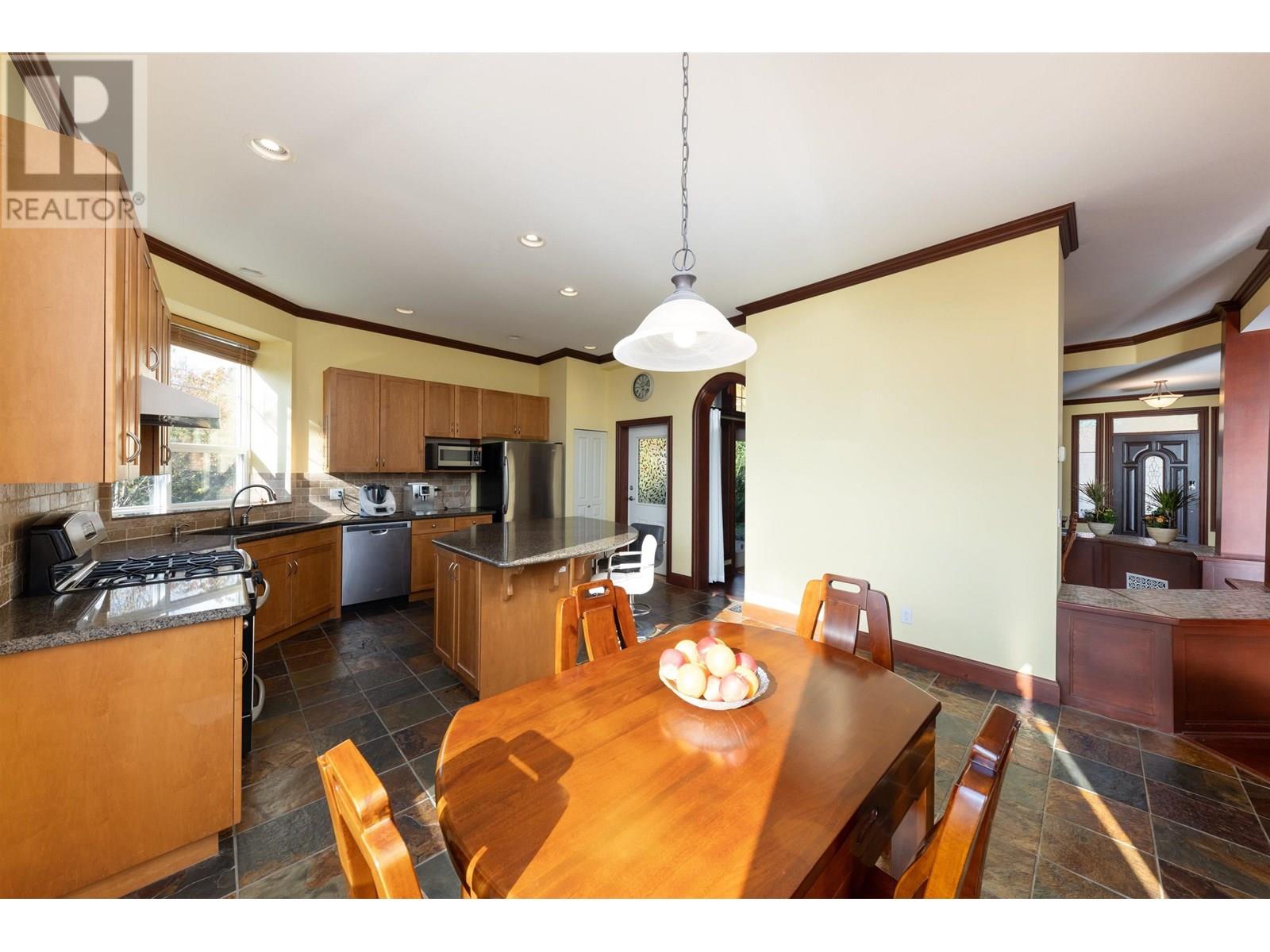Photo 14 of 23 Fernway Drive, Port Moody BC
