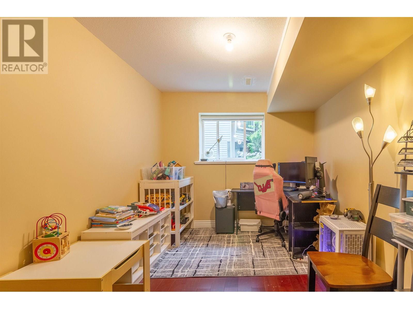 Photo 31 of 2115 Berkshire Crescent, Coquitlam BC