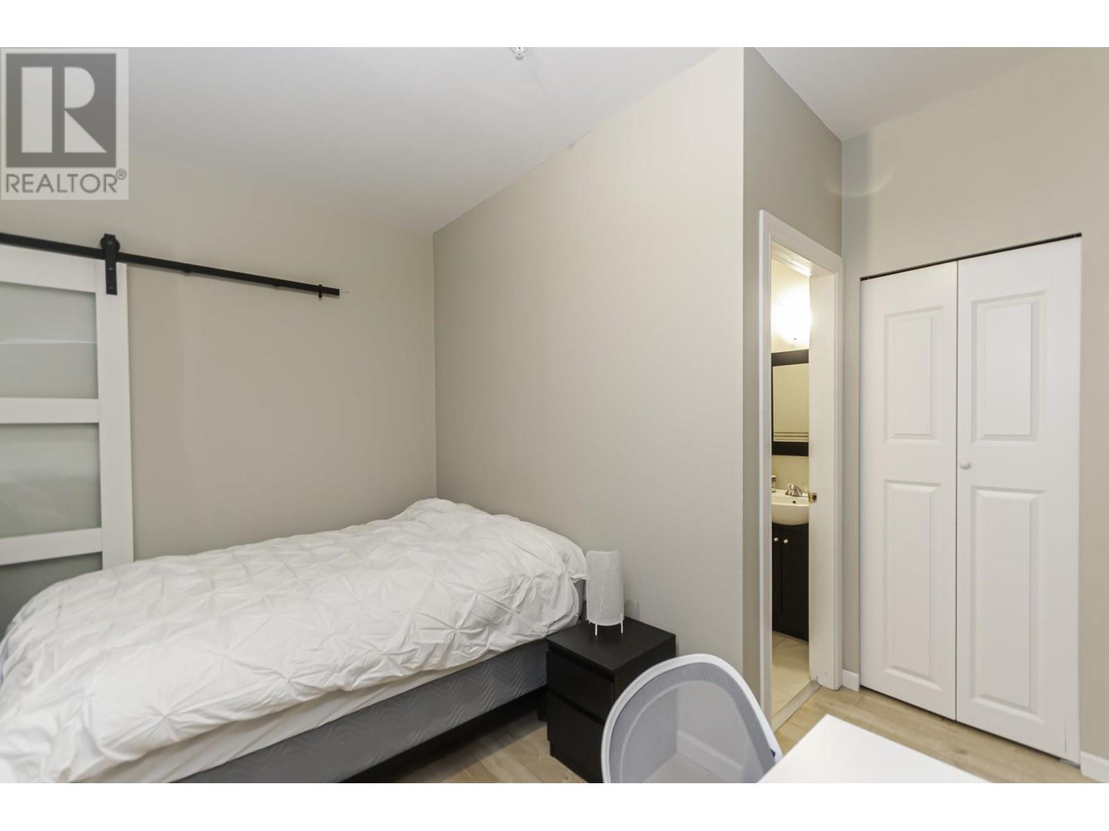 Photo 13 of 3456 W 36th Avenue, Vancouver BC
