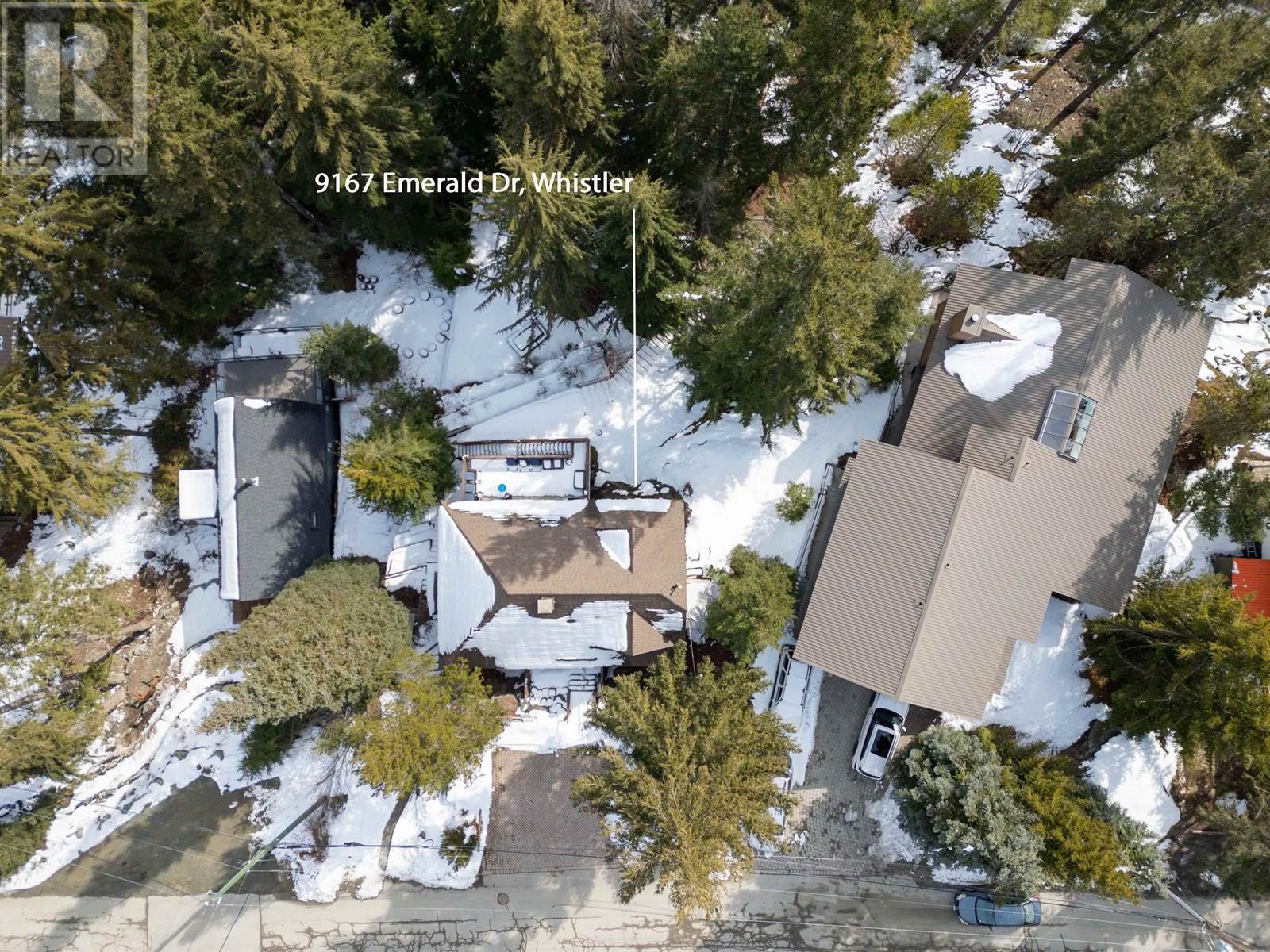9167 EMERALD DRIVE, Whistler
