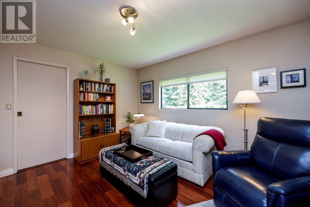 Photo 23 of 4588 Cliffmont Road, North Vancouver BC