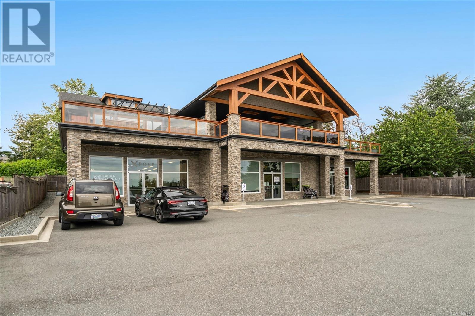 #202 679 TERMINAL AVE - 25