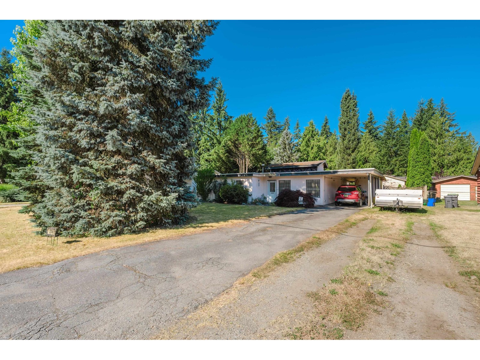 Photo 3 of 3741 207 B Street, Langley BC