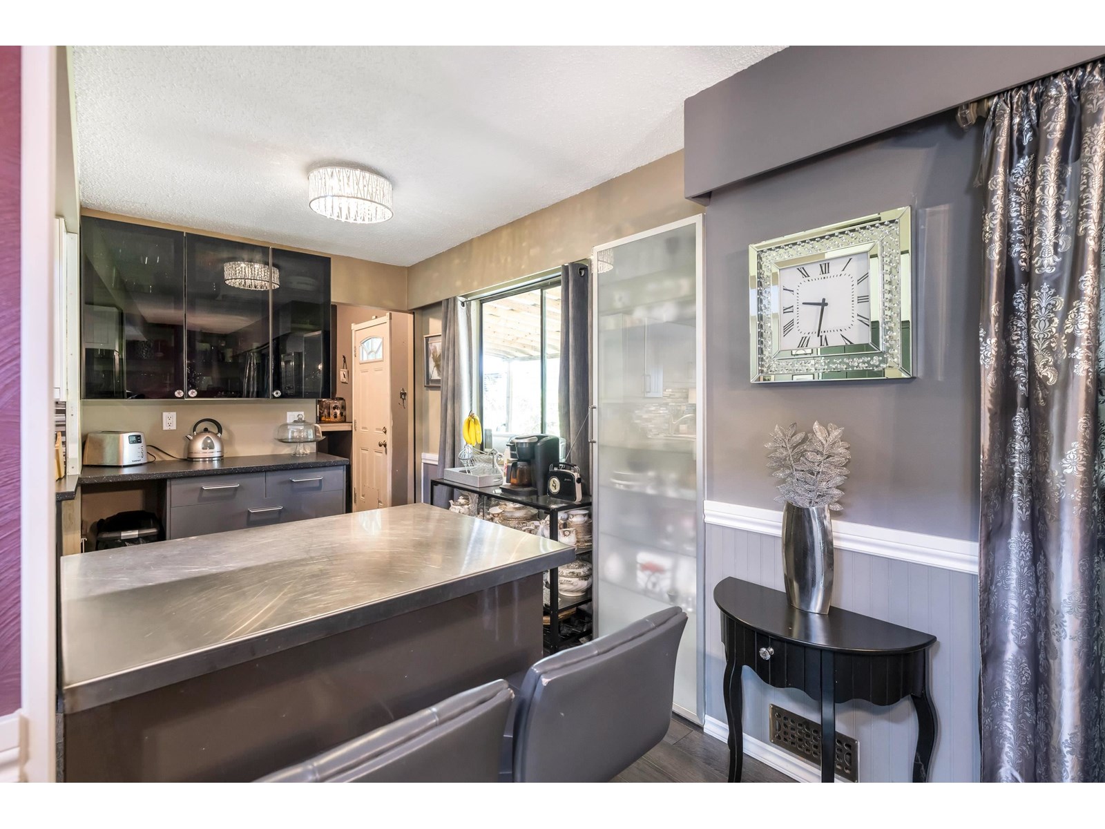 Photo 10 of 3741 207 B Street, Langley BC