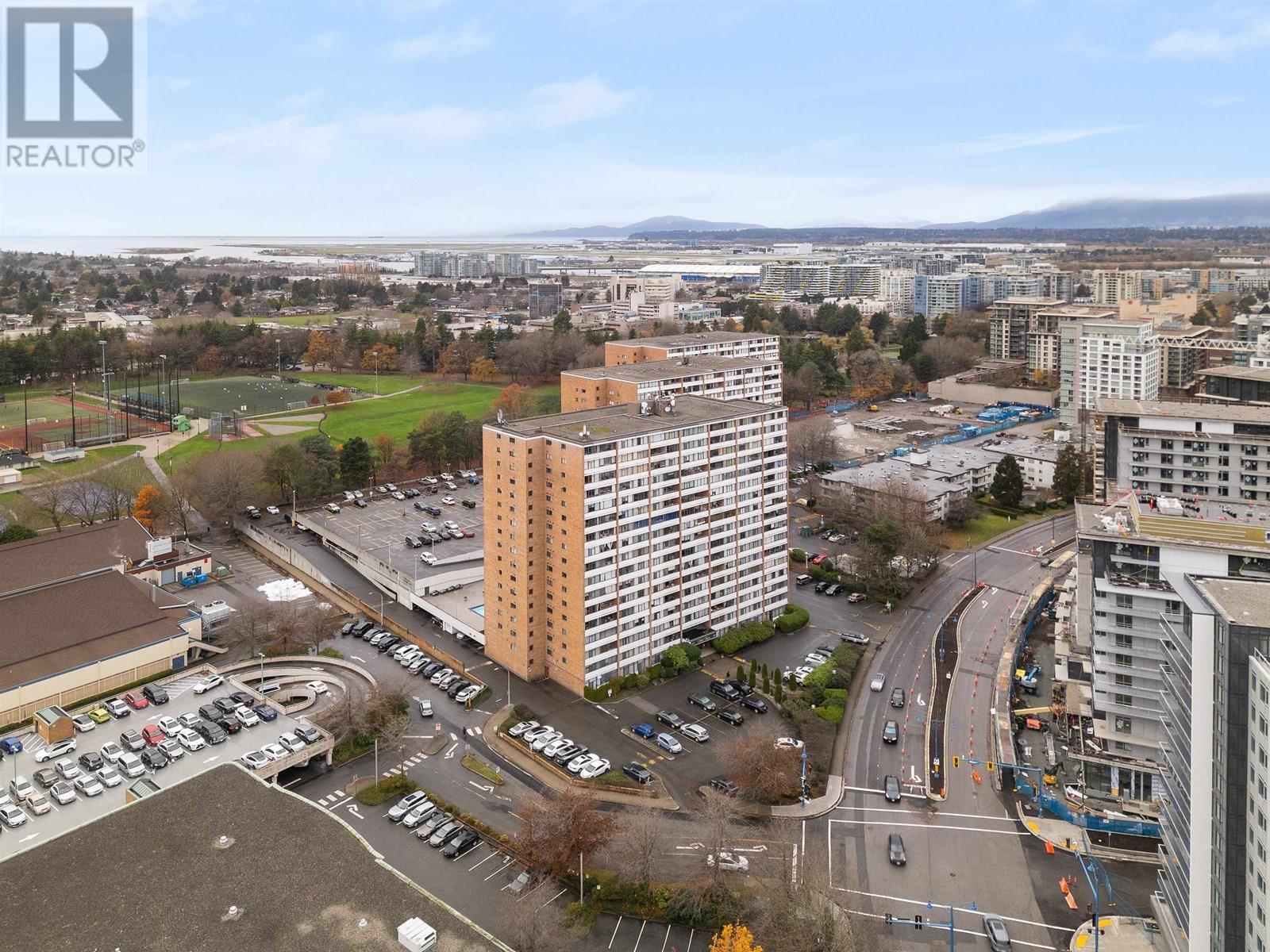 Photo 23 of 808 6651 Minoru Boulevard, Richmond BC