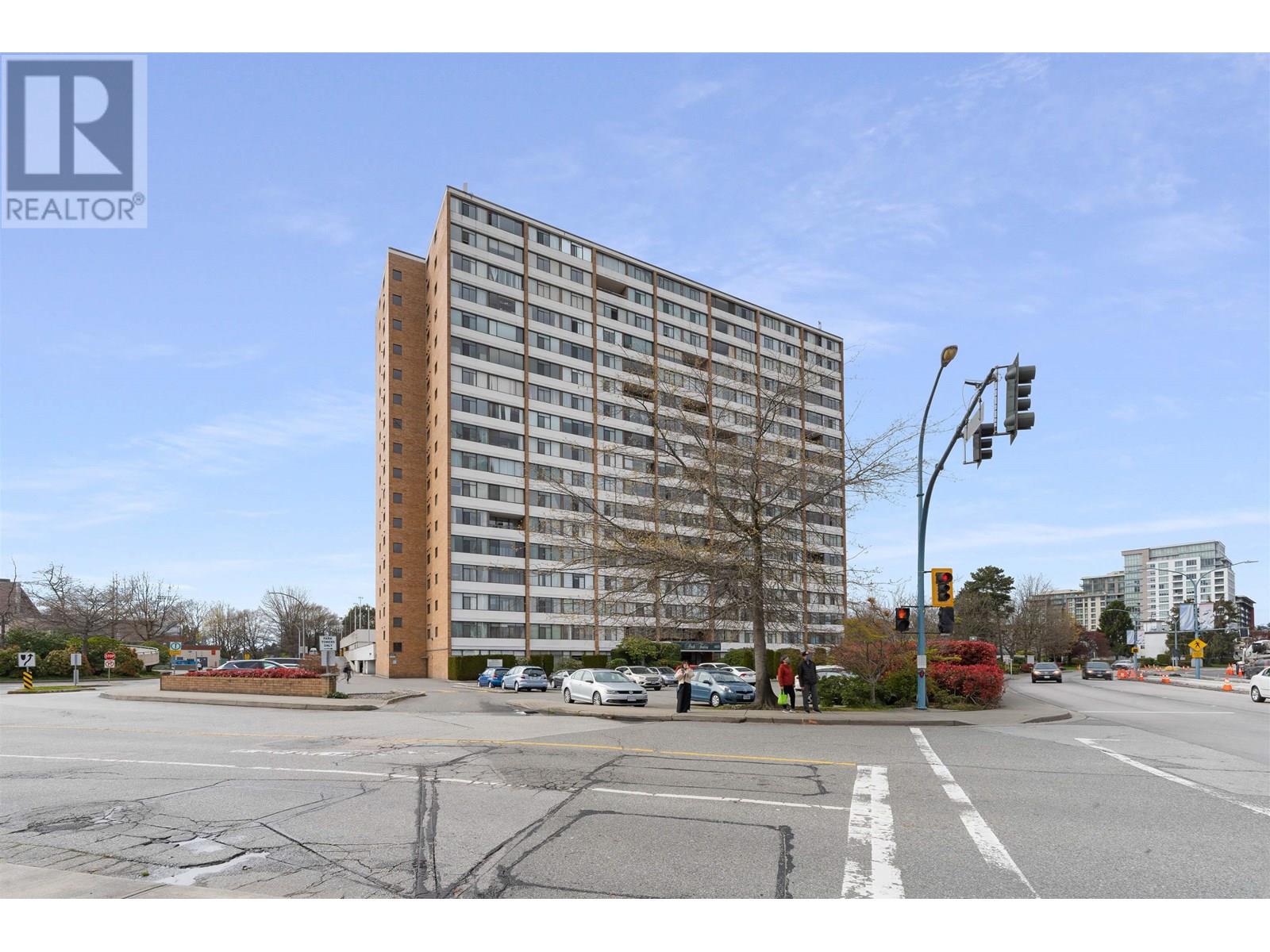 Photo 1 of 808 6651 Minoru Boulevard, Richmond BC