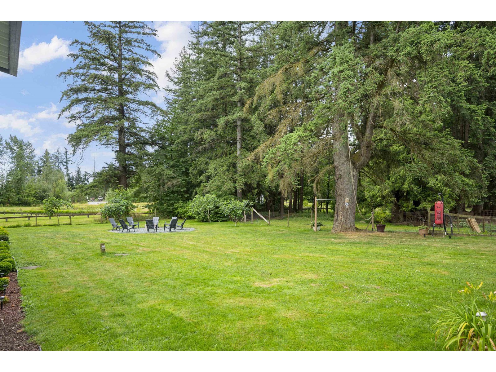 Photo 5 of 5871 264 Street, Langley BC