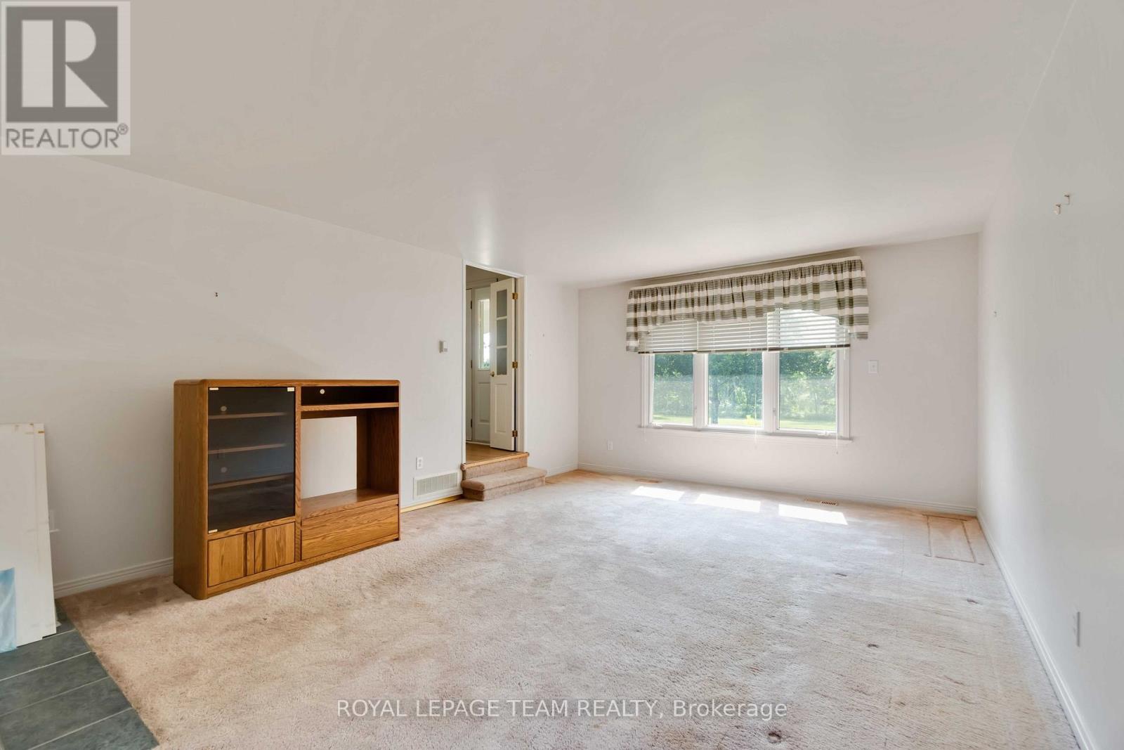 Photo 1 of 207 Curry Street, North Grenville ON