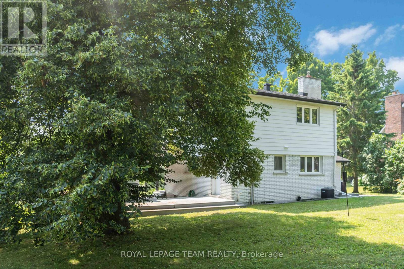 Photo 18 of 207 Curry Street, North Grenville ON