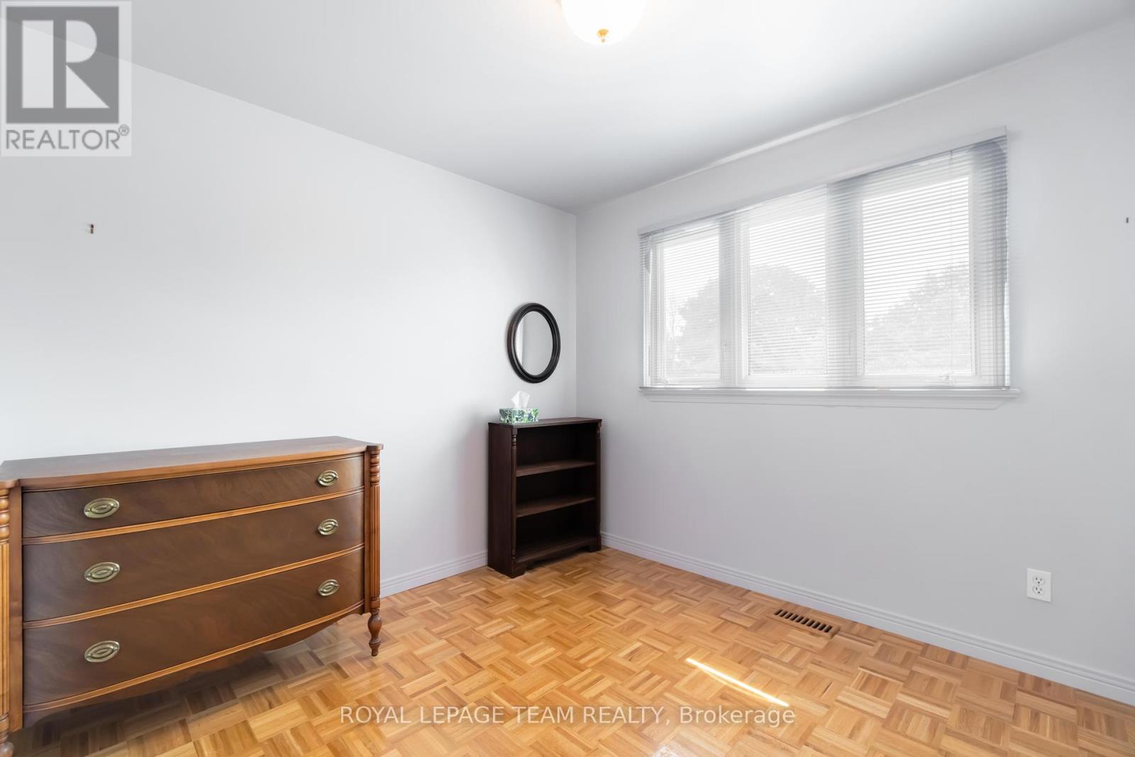 Photo 19 of 207 Curry Street, North Grenville ON