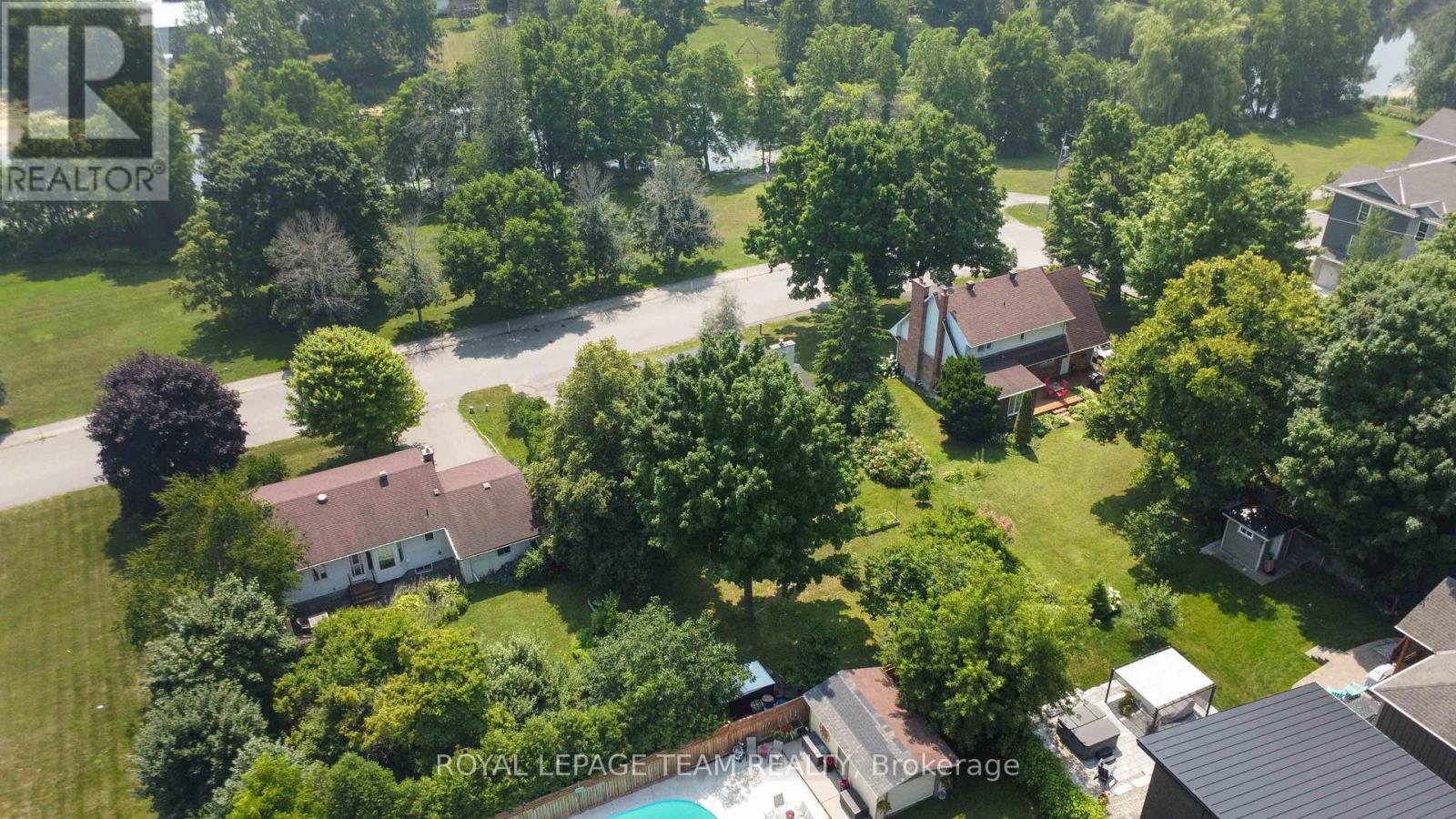 Photo 11 of 207 Curry Street, North Grenville ON