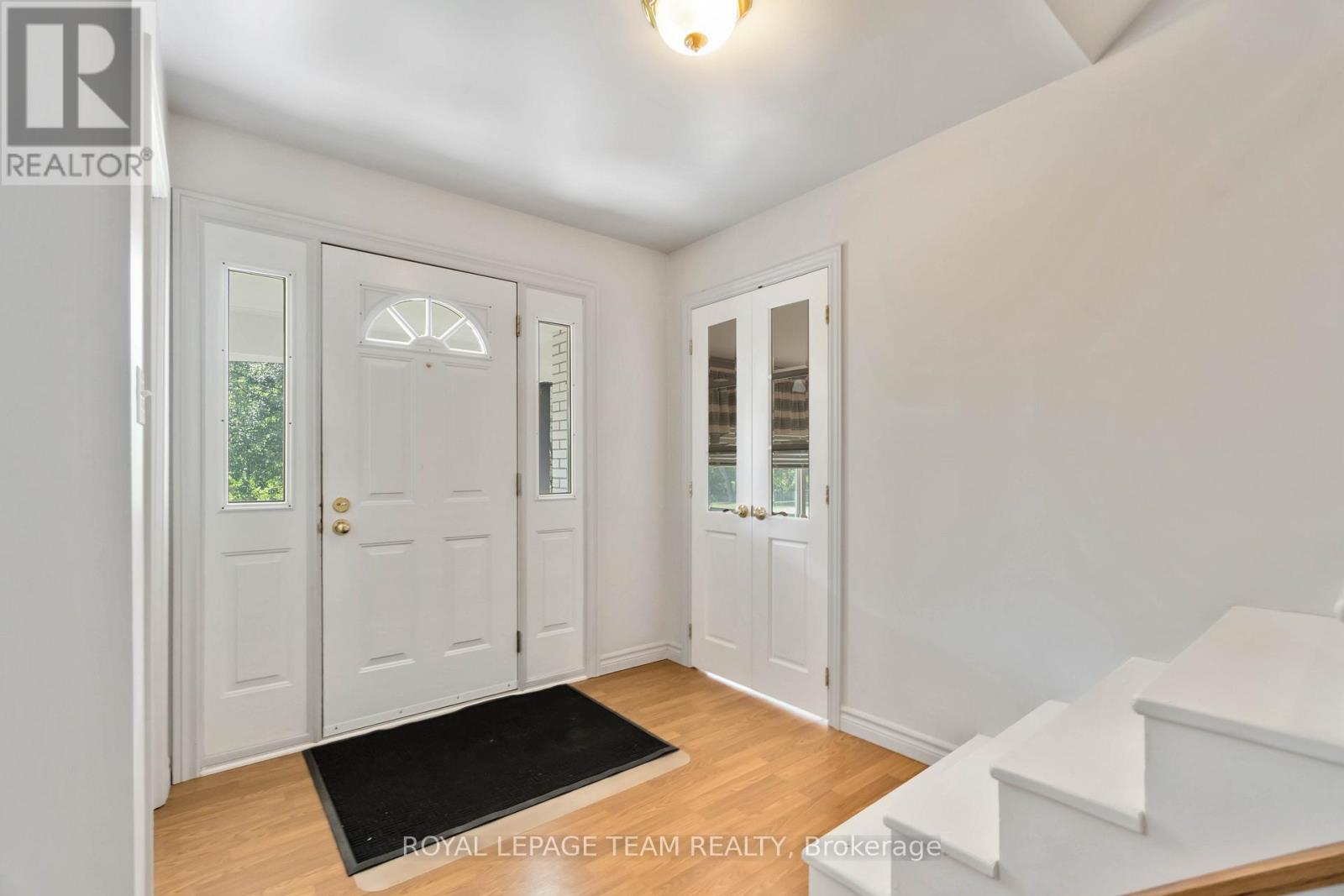 Photo 24 of 207 Curry Street, North Grenville ON