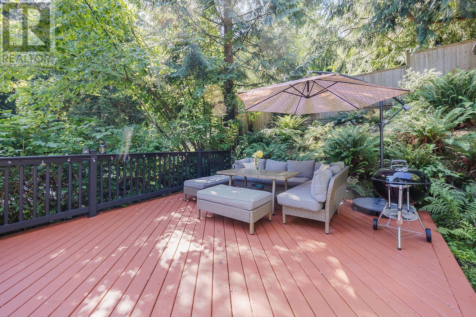 Photo 25 of 3345 Viewmount Drive, Port Moody BC