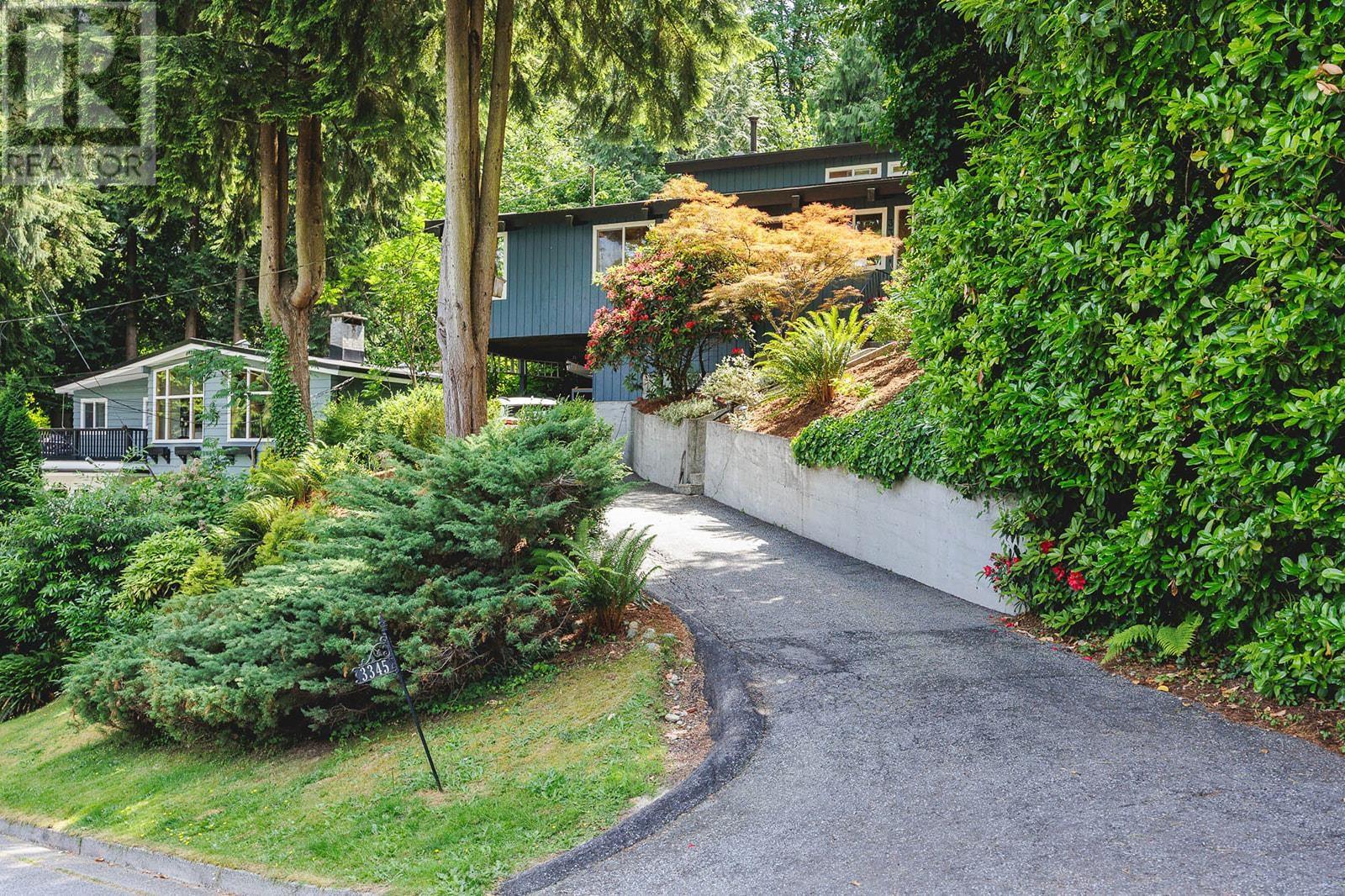 Photo 40 of 3345 Viewmount Drive, Port Moody BC