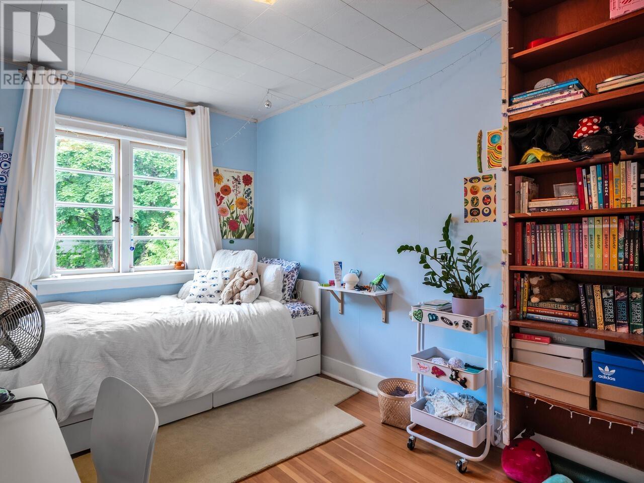 Photo 11 of 1956 1958 W 12 Th Avenue, Vancouver BC