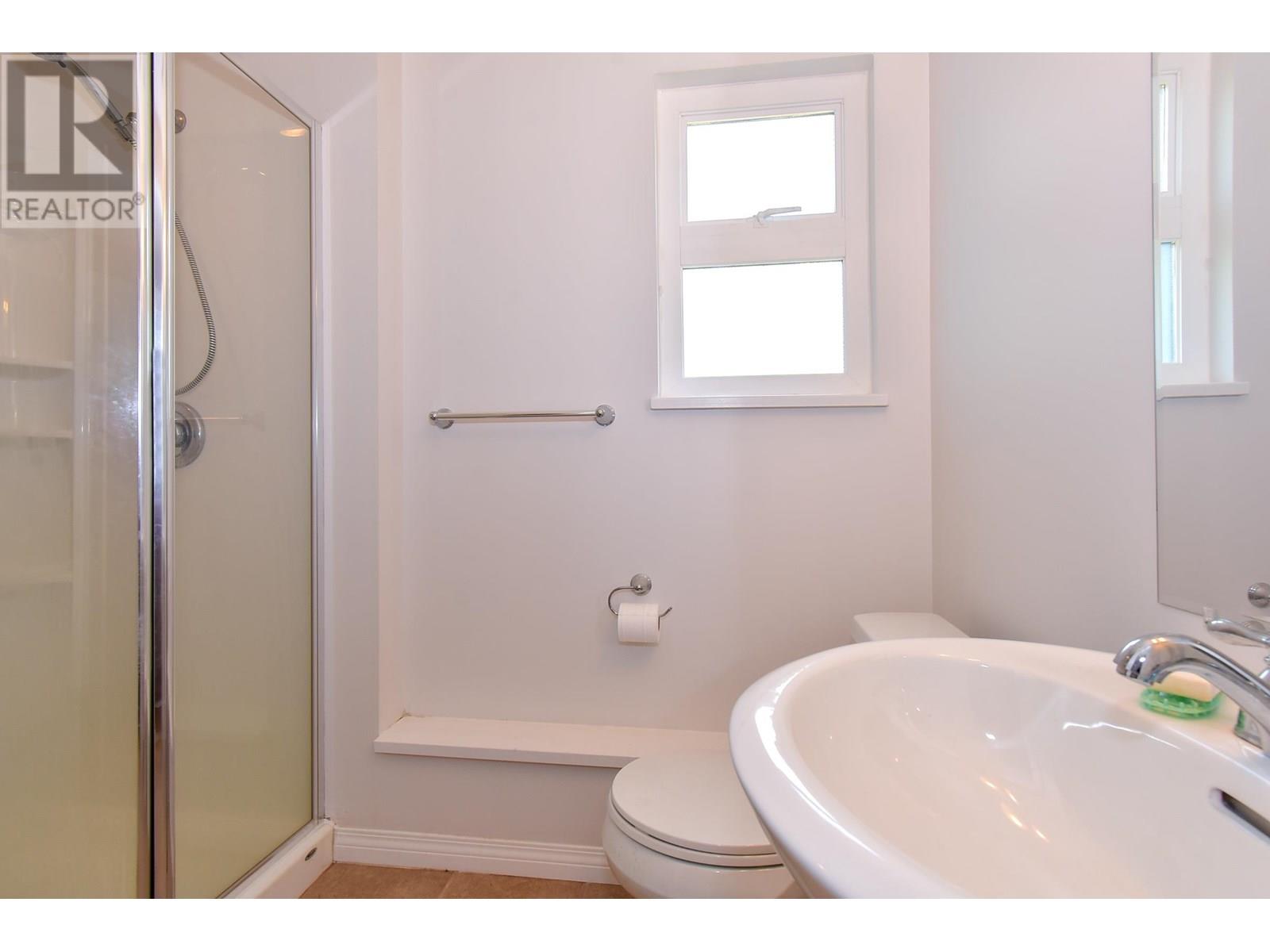 Photo 16 of 5421 5 B Avenue, Delta BC