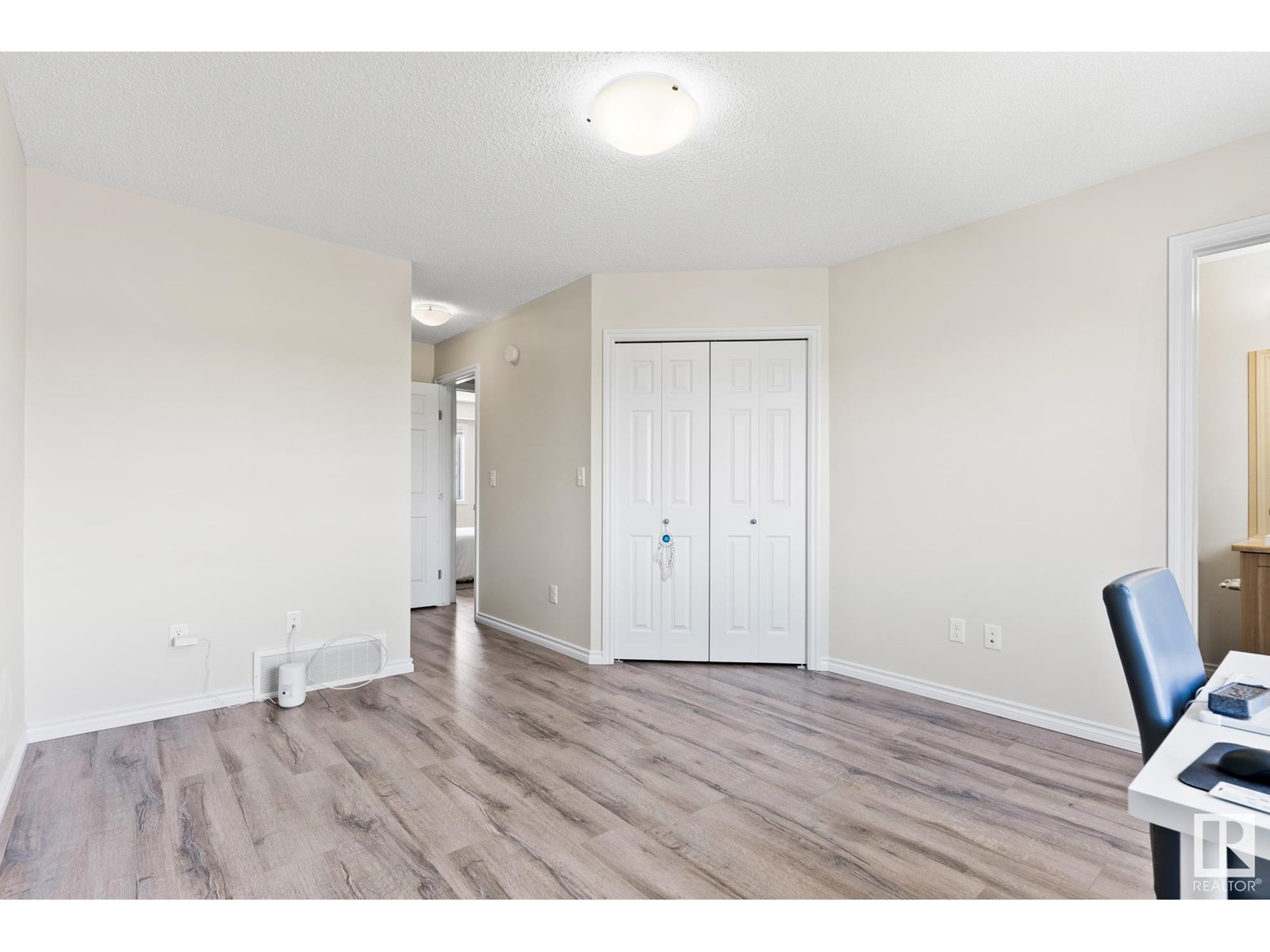 Photo 31 of 52 20 Augustine Cr, Sherwood Park AB